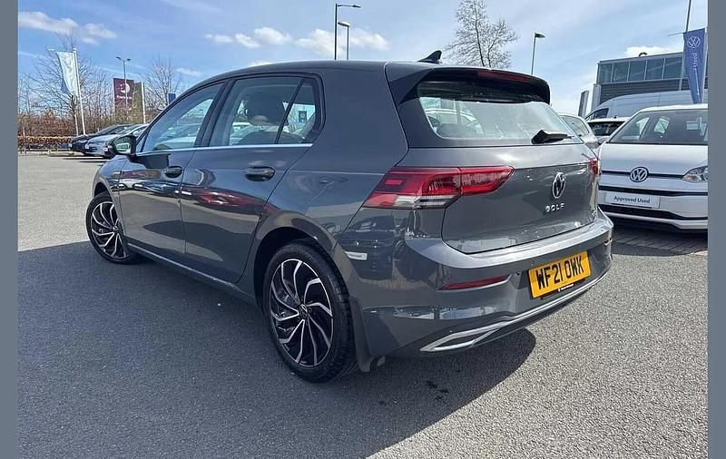 Used VW Golf VIII Style 147 HP (108 kW) 2021 Grey Hatchback