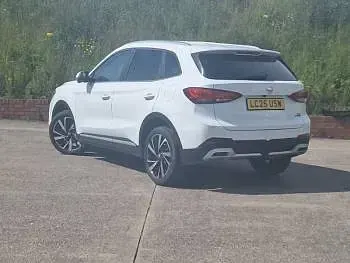Used MG ZS Trophy 196 HP (144 kW) 2025 White SUV