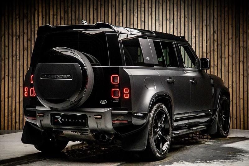 Used Land Rover Defender Carpathian Edition 525 HP (386 kW) 2022 Grey SUV