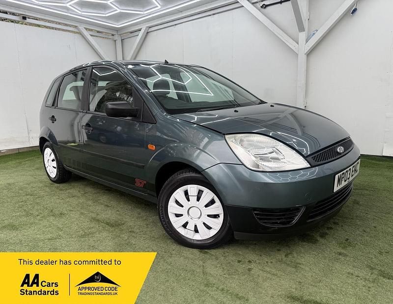 Used Ford Fiesta 2003 Green Hatchback