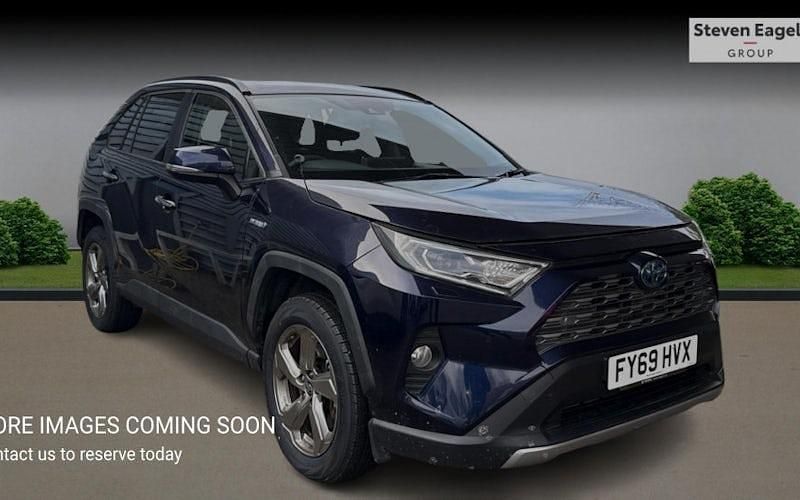 Used 2025 Toyota RAV4 Estate | £28,739 (Super price) - Image 1/4