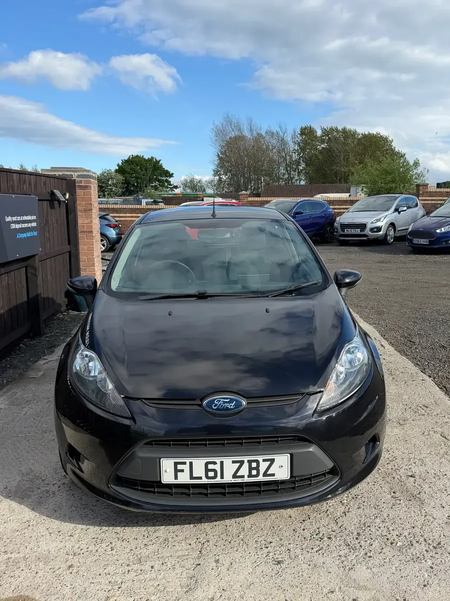 Used Ford Fiesta 95 HP (69 kW) 2011 Black Hatchback