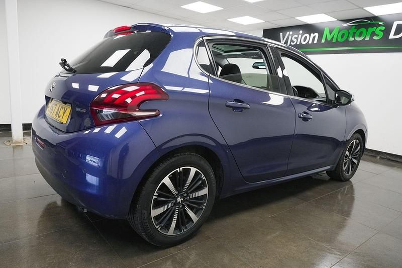 Usado Peugeot 208 Allure Premium 2017 Azul Citadino