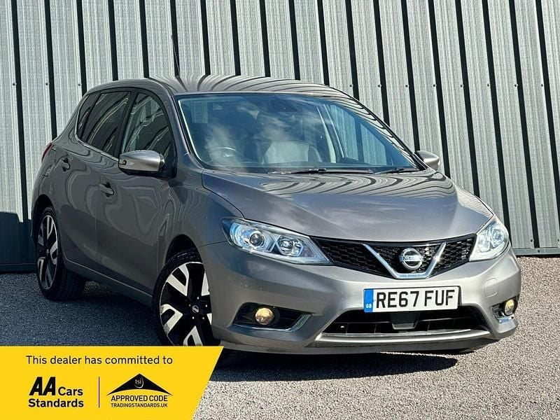 Grey Used 2017 Nissan Pulsar Tekna Hatchback | £4,250 (Good price) - Image 1/4
