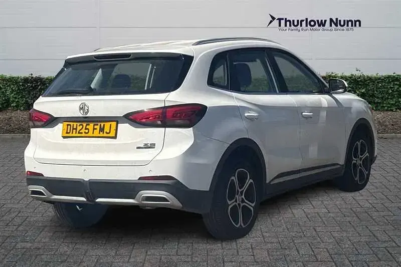 Used MG ZS SE 196 HP (144 kW) 2025 White SUV