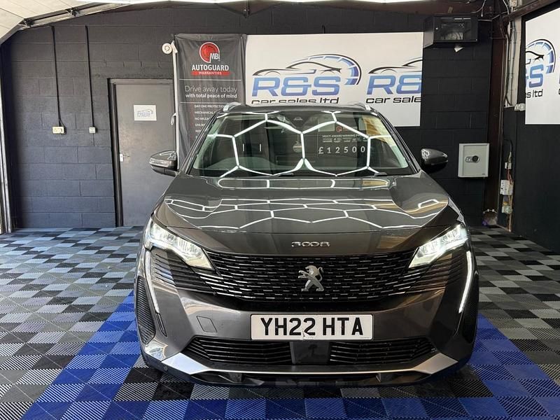 Used Peugeot 3008 Allure Premium 131 HP (96 kW) 2022 Grey SUV