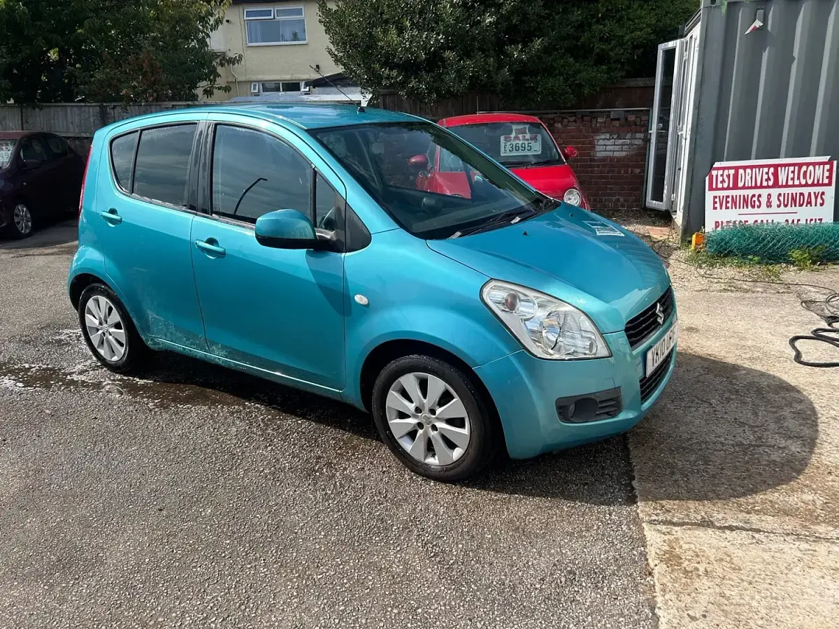 Used Suzuki Splash GLS 83 HP (61 kW) 2010 Turquoise Hatchback