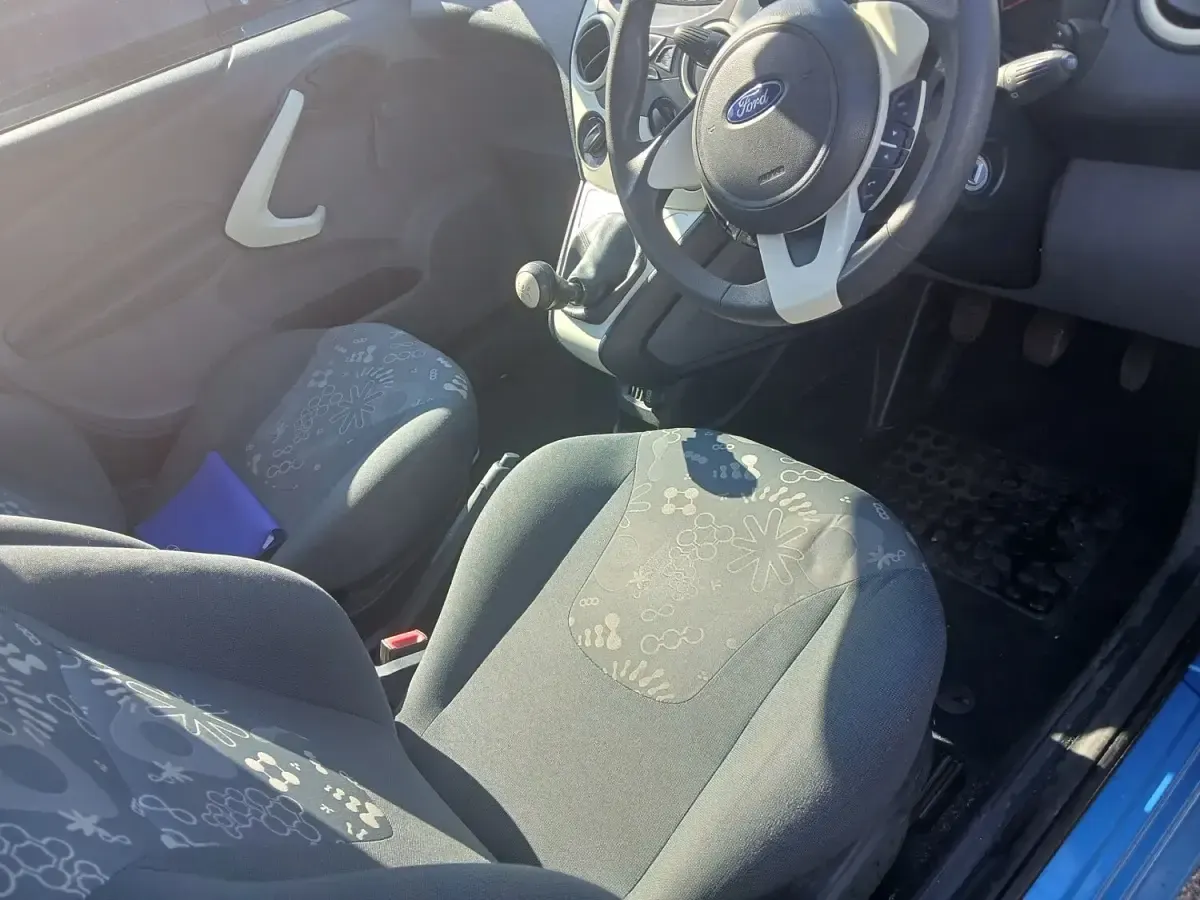 Used Ford Ka Studio 69 HP (50 kW) 2014 Blue Hatchback