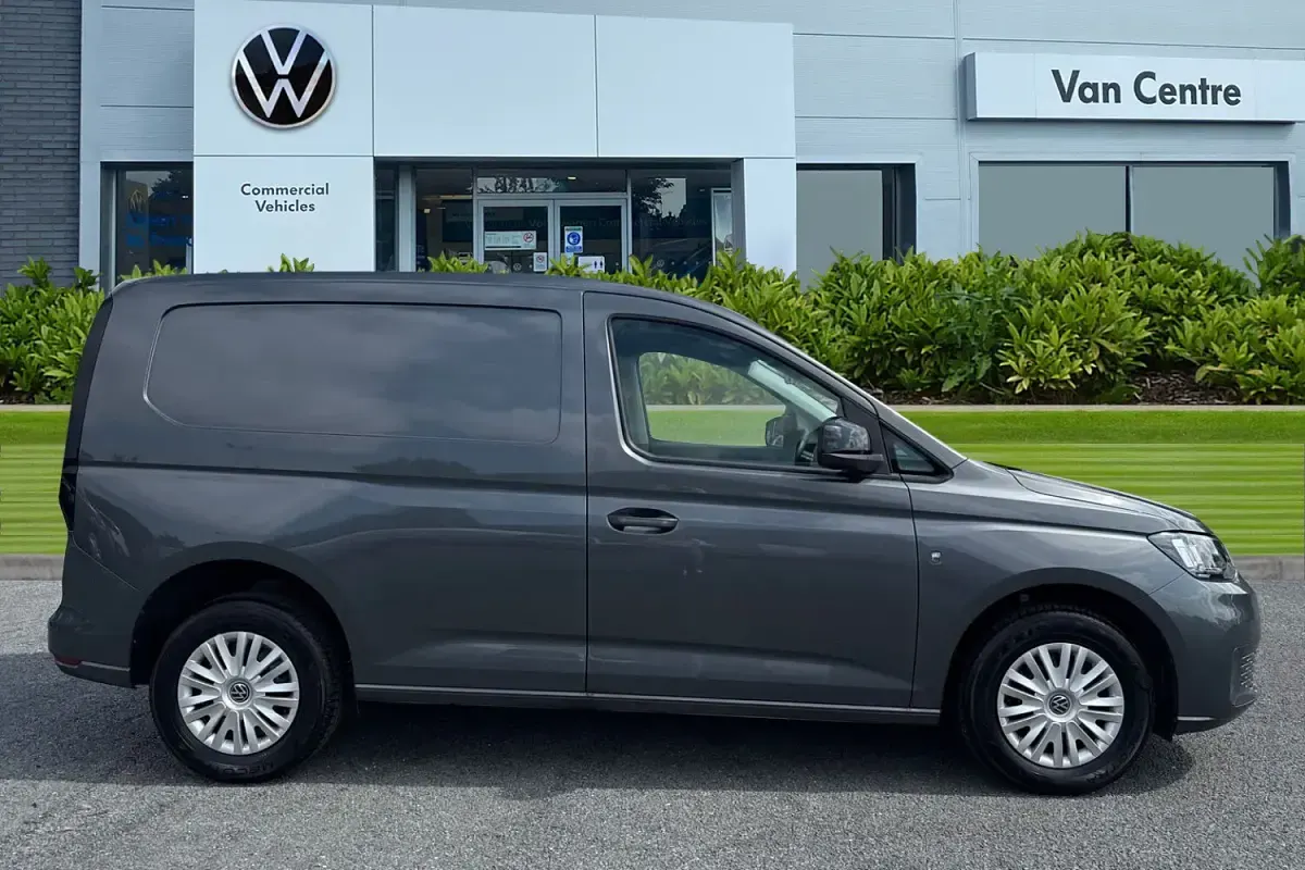 Used VW Caddy 102 HP (75 kW) 2025 Grey MPV