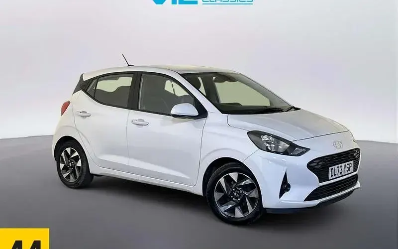 Used Hyundai i10 Advanced 67 HP (49 kW) 2025 Hatchback
