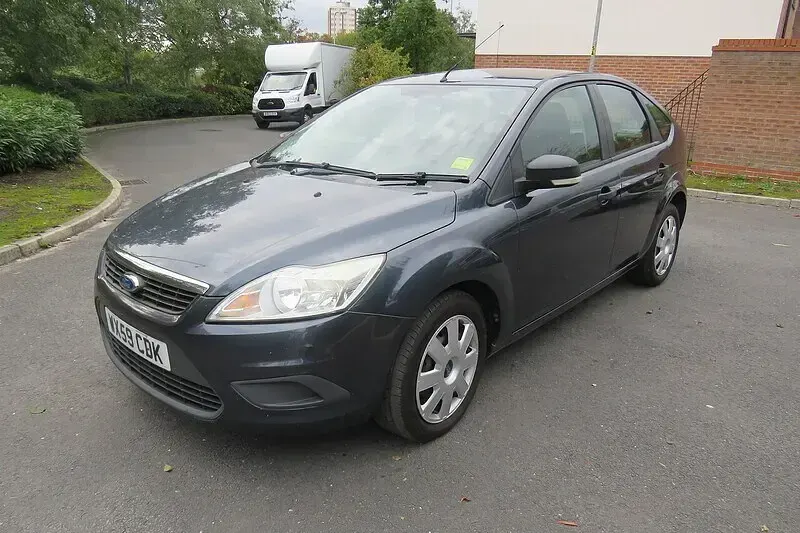 Used Ford Focus Studio 110 HP (80 kW) 2009 Grey Hatchback