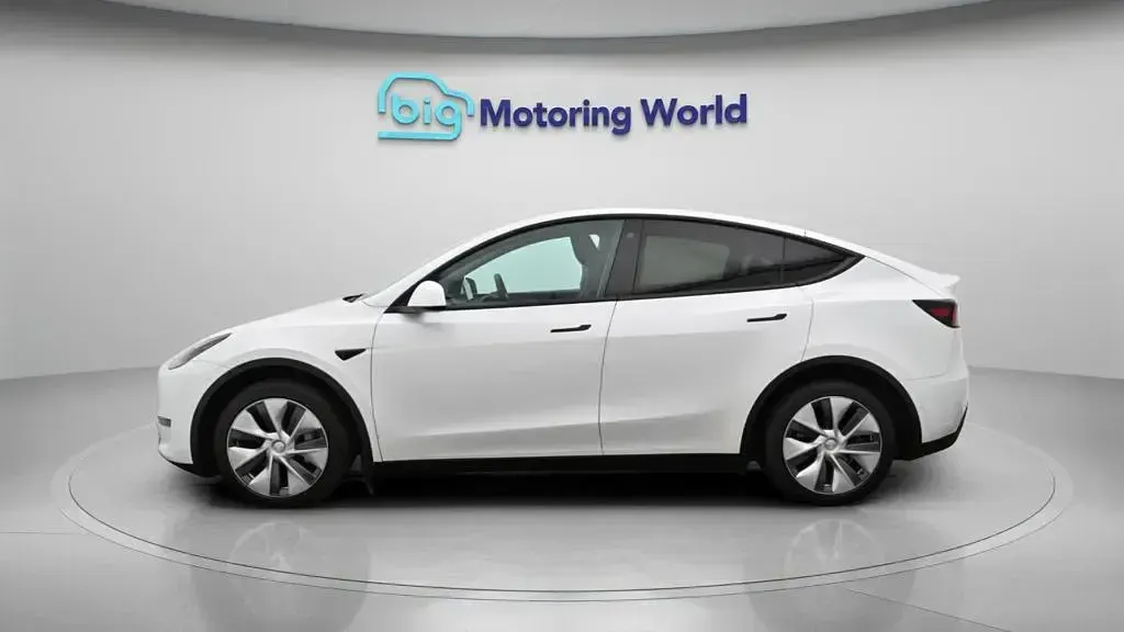 Used Tesla Model Y 282 kW (384 HP) 2022 SUV