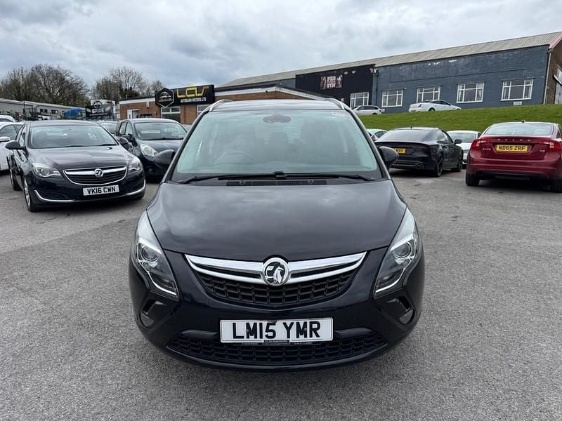 Second-hand Vauxhall Zafira 2015 Negru Monovolum