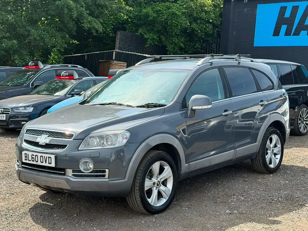 Used Chevrolet Captiva LTZ 2011 Grey SUV