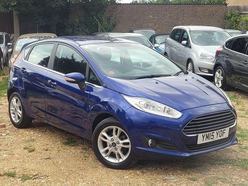 Blue Used 2015 Ford Fiesta Zetec Hatchback | £5,699 (Fair price) - Image 1/4