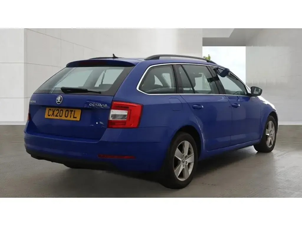 Used Skoda Octavia SE Technology 2020 Blue Estate