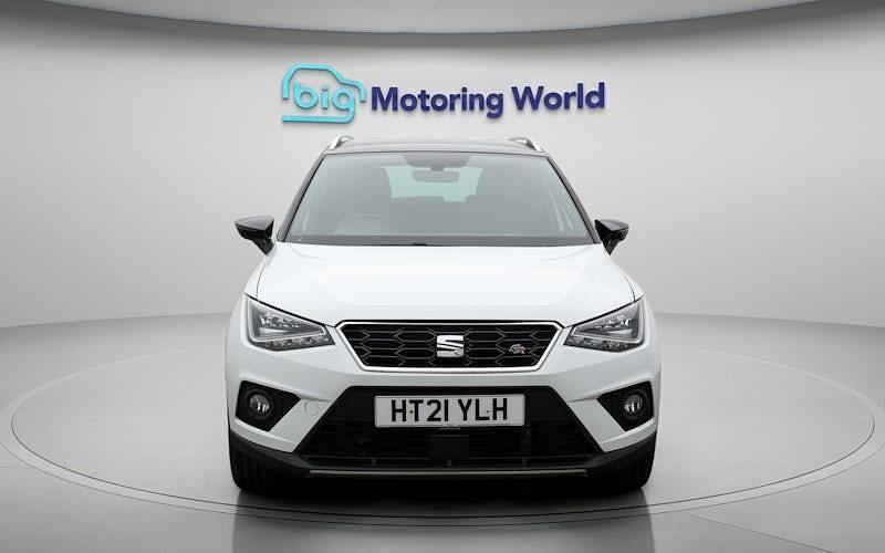 Used Seat Arona FR 110 HP (80 kW) 2021 White SUV