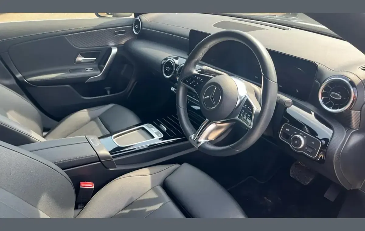 Used Mercedes CLA180 Executive 134 HP (98 kW) 2023 Black Coupe