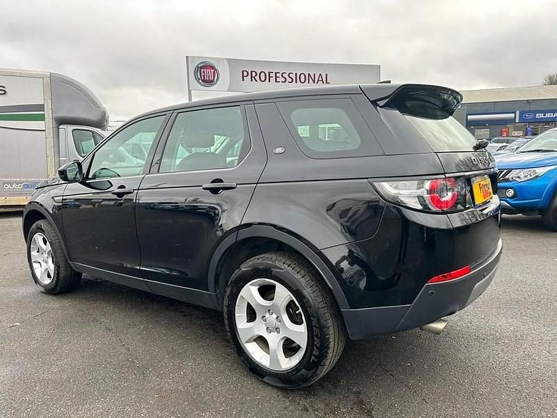 Used Land Rover Discovery Sport SE 150 HP (110 kW) 2018 Black SUV