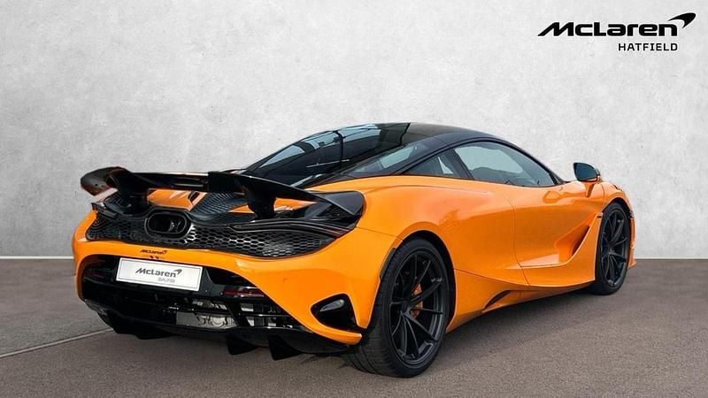 Used McLaren 750S 750 HP (551 kW) 2024 Orange Coupe