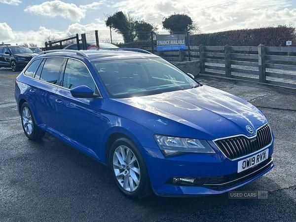 Used Skoda Superb SE Technology 150 HP (110 kW) 2019 Blue Estate