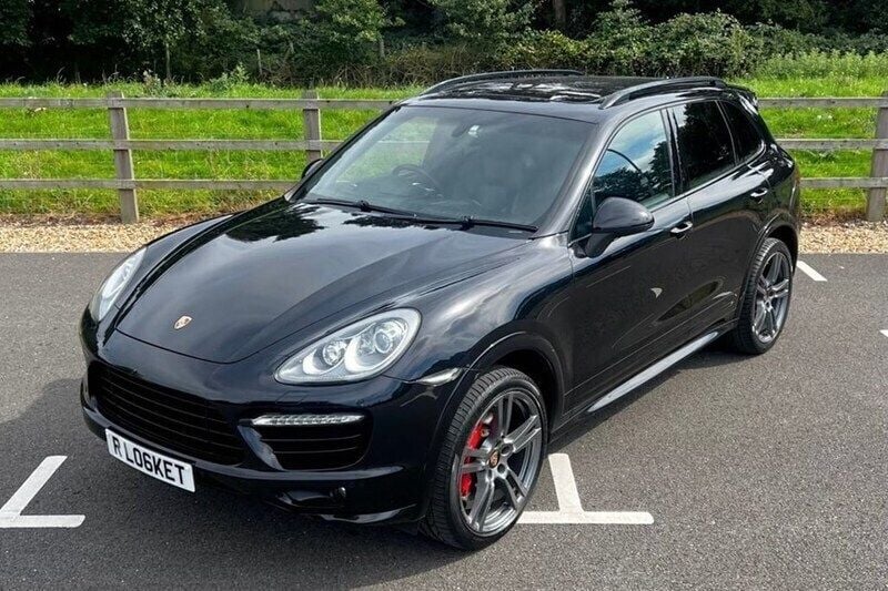 Used Porsche Cayenne Turbo 500 HP (367 kW) 2014 SUV