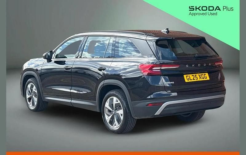 Used Skoda Kodiaq SE 147 HP (108 kW) 2025 Black magic pearl effect SUV