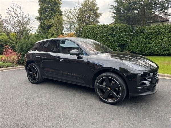 Black Used 2019 Porsche Macan S SUV | £37,690 (Expensive) - Image 1/1