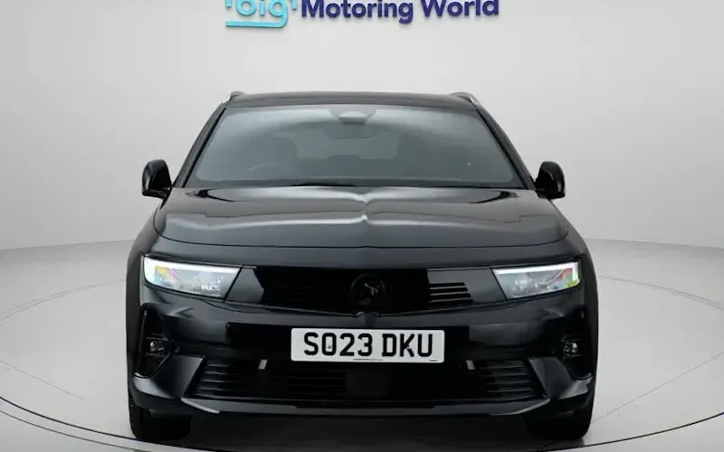 Used Vauxhall Astra 131 HP (96 kW) 2026 Estate