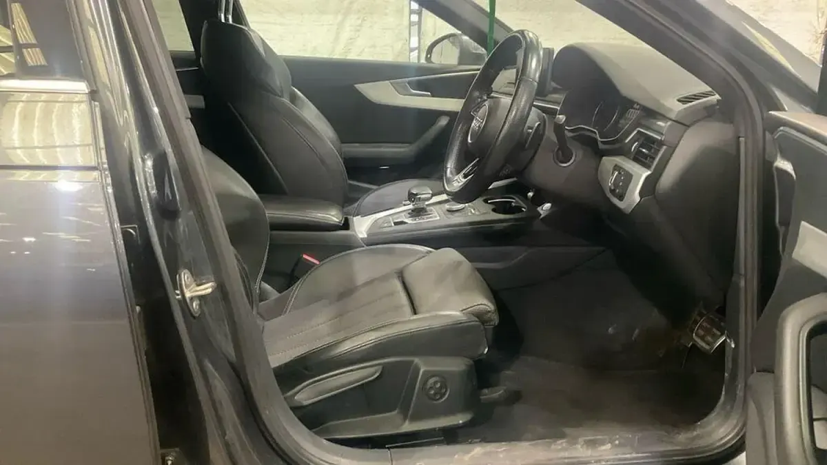 Gebraucht Audi A4 S-Line 190 PS (139 kW) 2016 Grau Kombi