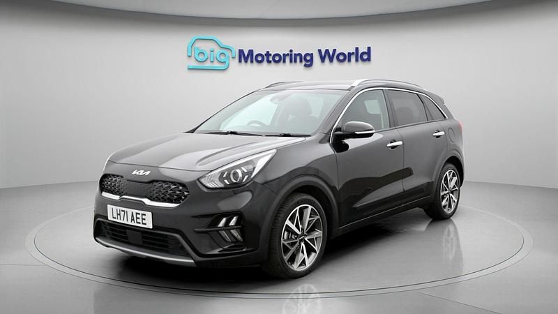 Used Kia Niro 141 HP (103 kW) 2021 Black SUV