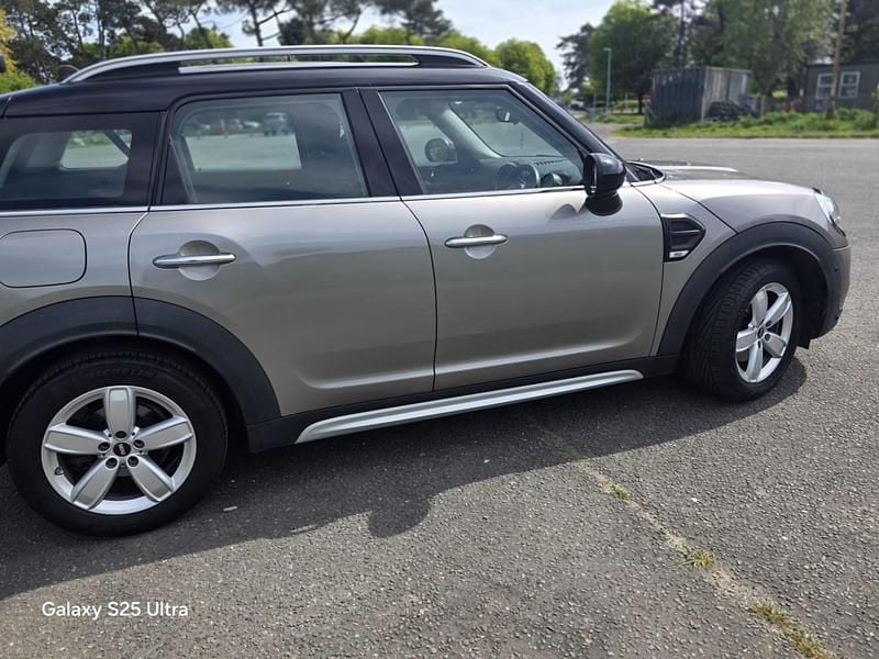 Begagnad Mini Cooper Classic 136 HK (100 kW) 2019 Silver Halvkombi