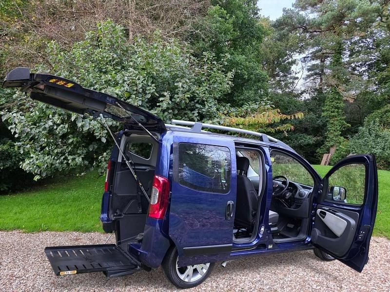 Used Fiat Qubo Trekking 2011 Blue MPV