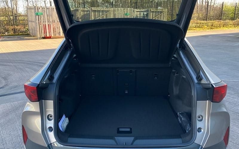 New Cupra Tavascan VZ1 250 kW (340 HP) 2025 SUV