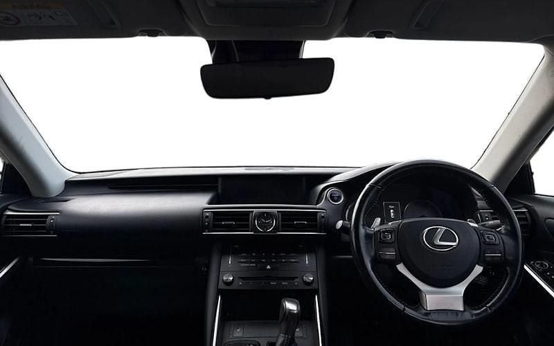 Used Lexus IS300h Executive Line 223 HP (164 kW) 2018 Grey Sedan