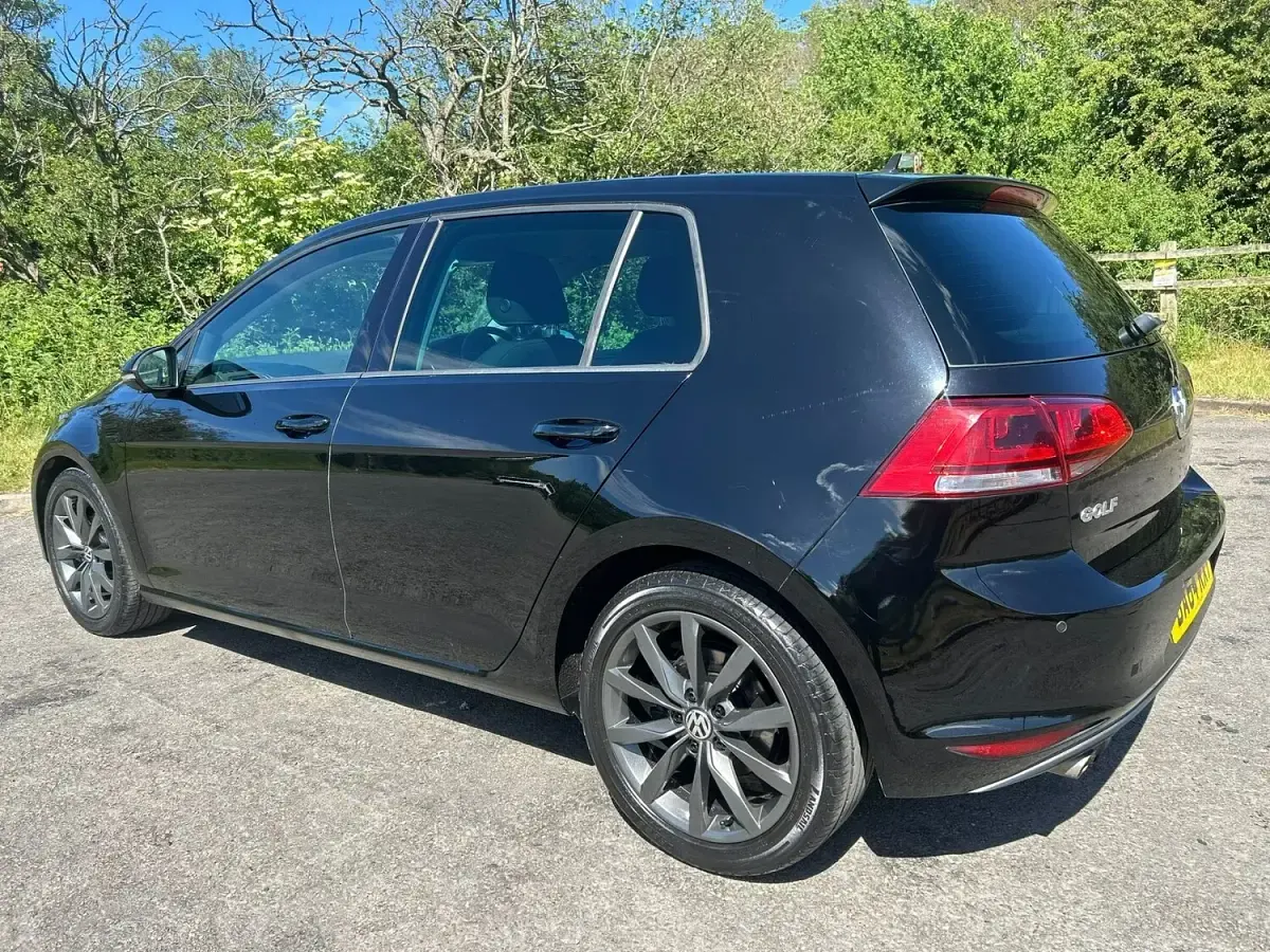 Usado VW Golf VII GT 2014 Preto Citadino