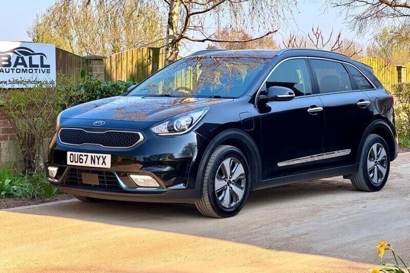 Black Used 2017 Kia Niro 3 SUV | £9,450 (Fair price) - Image 1/1
