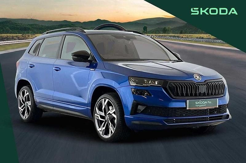 Race blue metallic New 2025 Skoda Karoq SportLine SUV | £29,690 (A bit pricey) - Image 1/4