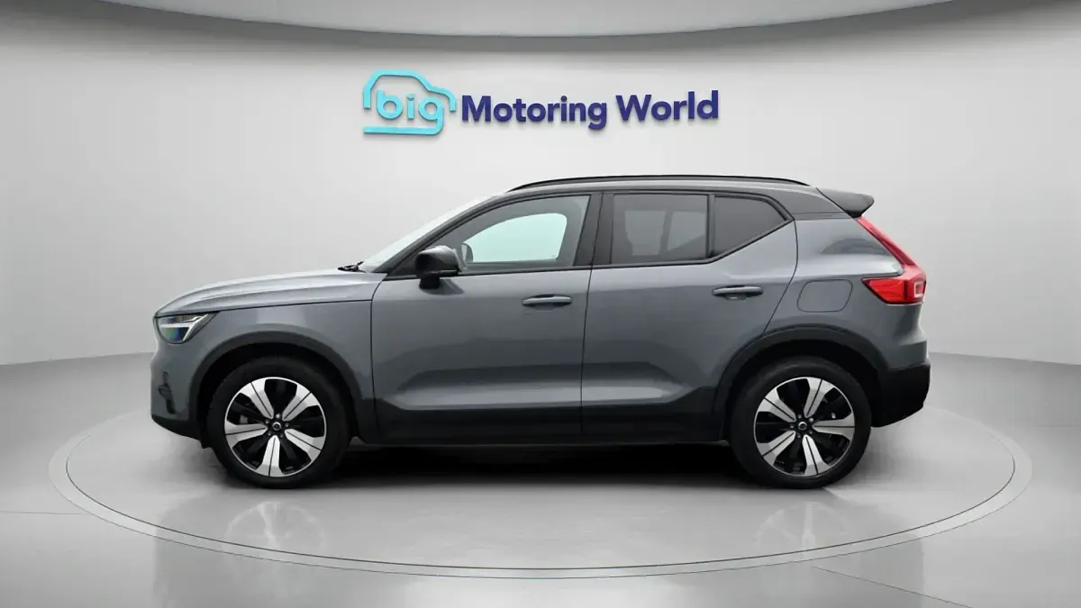 Used Volvo XC40 Core 167 kW (228 HP) 2023 SUV