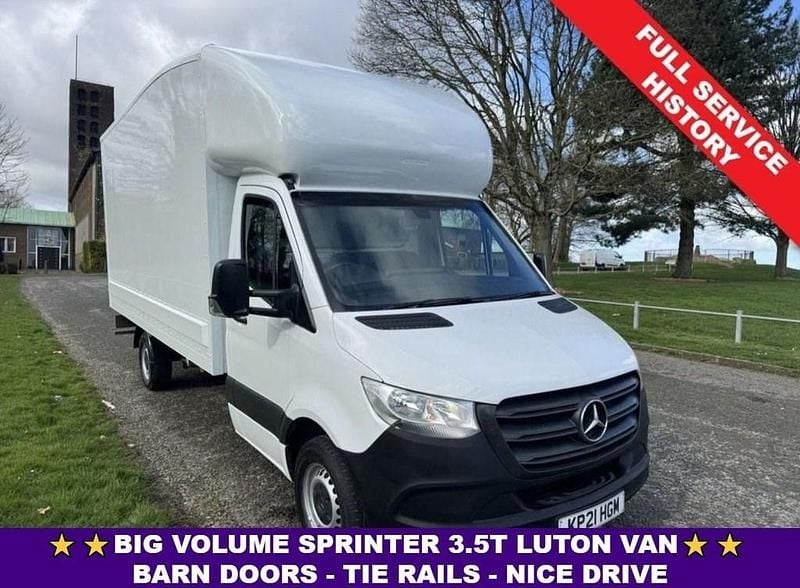 Used Mercedes Sprinter Progressive 150 HP (110 kW) 2021 White Van