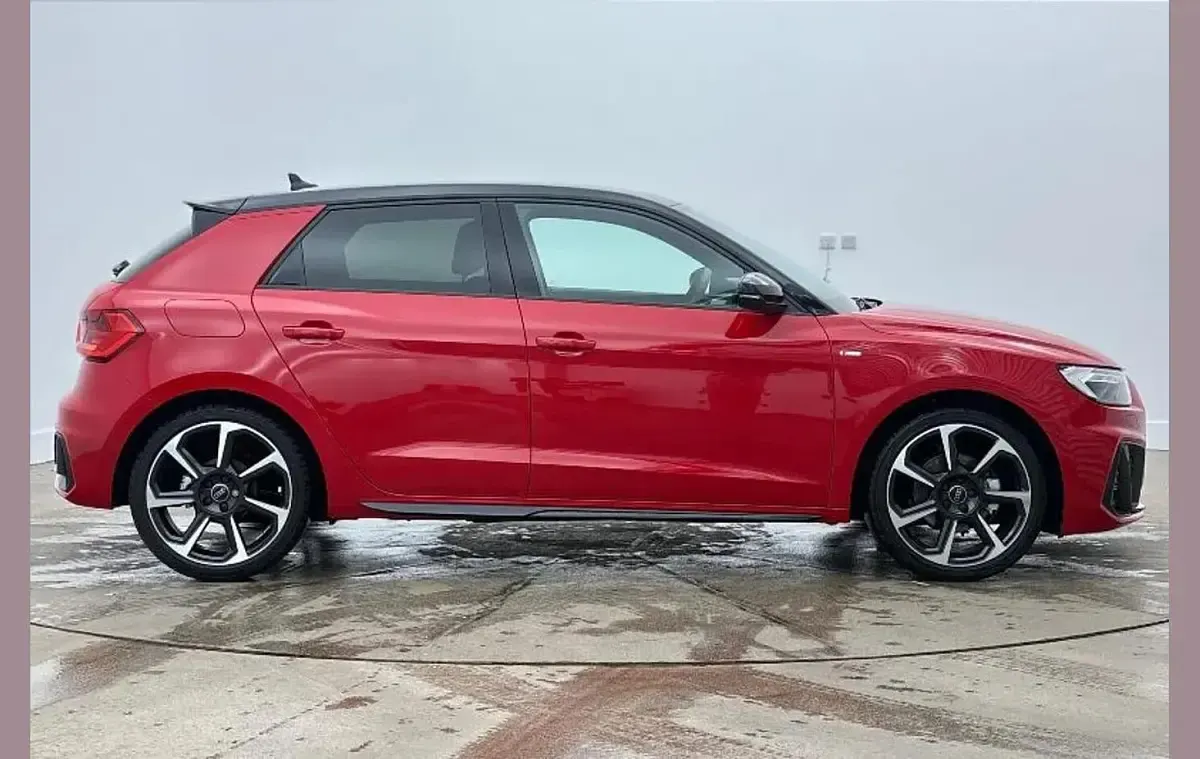 Used Audi A1 Black Edition 147 HP (108 kW) 2026 Red SUV