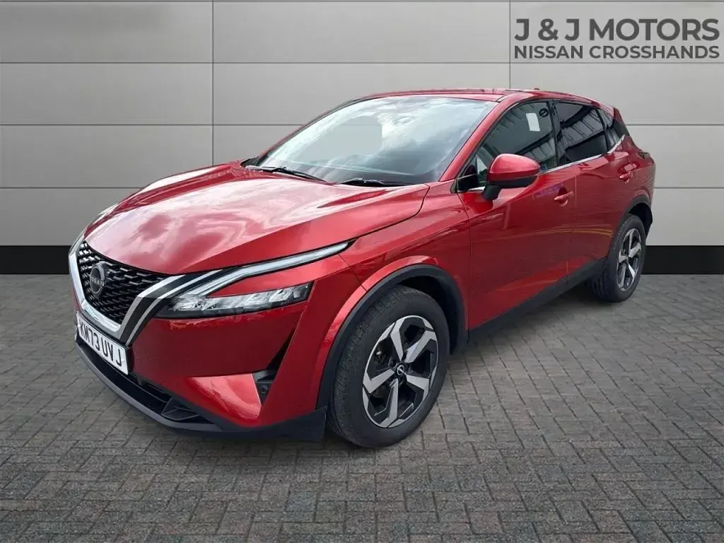 Used Nissan Qashqai N-Connecta 158 HP (116 kW) 2023 Red SUV