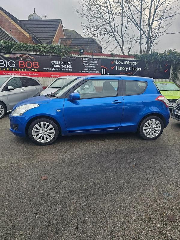 Used Suzuki Swift SZ3 93 HP (68 kW) 2012 Blue Hatchback
