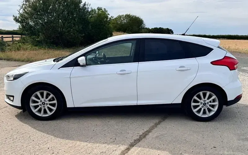 Used Ford Focus Titanium 101 HP (74 kW) 2017 Hatchback