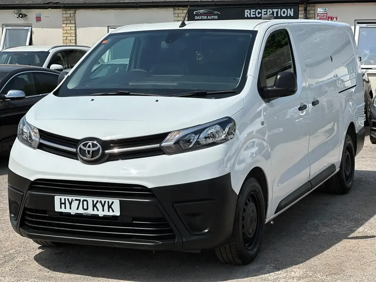 Used Toyota Proace 2021 White MPV