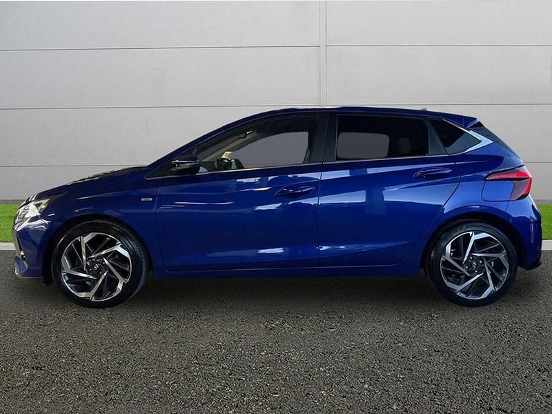 Used Hyundai i20 2022 Blue Hatchback