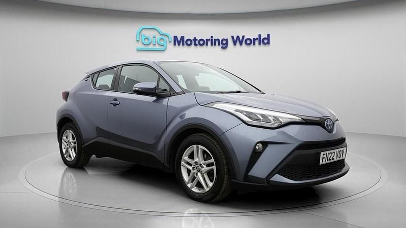 Used Toyota C-HR 122 HP (89 kW) 2022 Grey SUV