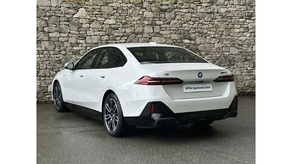 Used BMW i5 M Sport 250 kW (340 HP) 2025 White Sedan