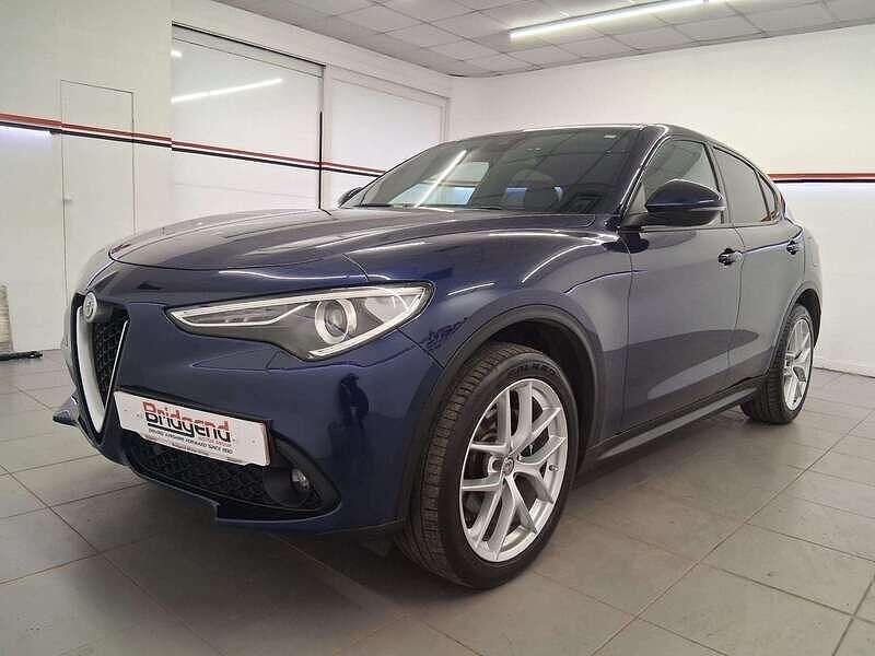 Used Alfa Romeo Stelvio 210 HP (154 kW) 2019 Blue SUV