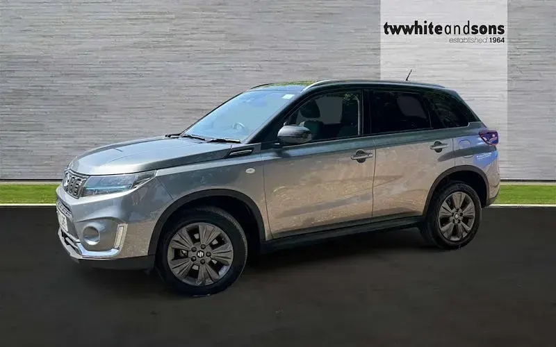 Used Suzuki Vitara SZ-T 116 HP (85 kW) 2024 SUV